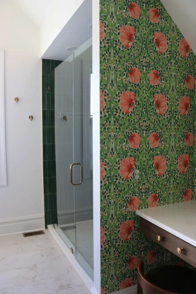 makeup area and shower