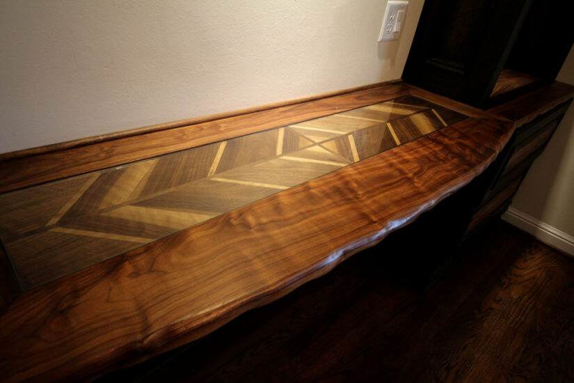 office desk carpenter inlaid patterns