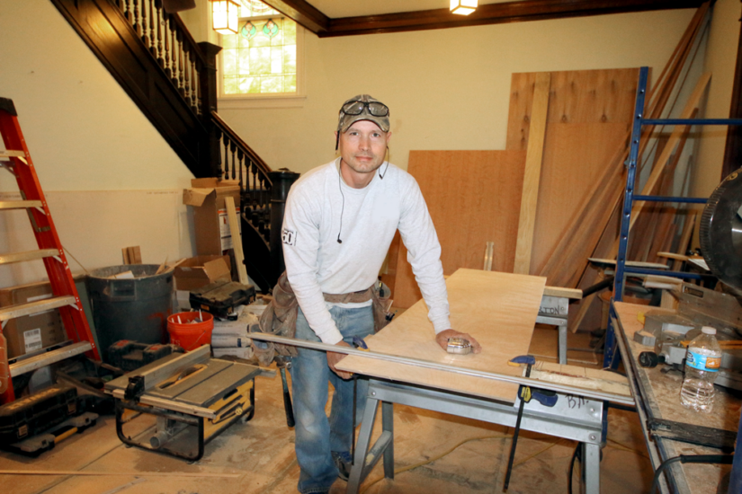 carpenter worker employee