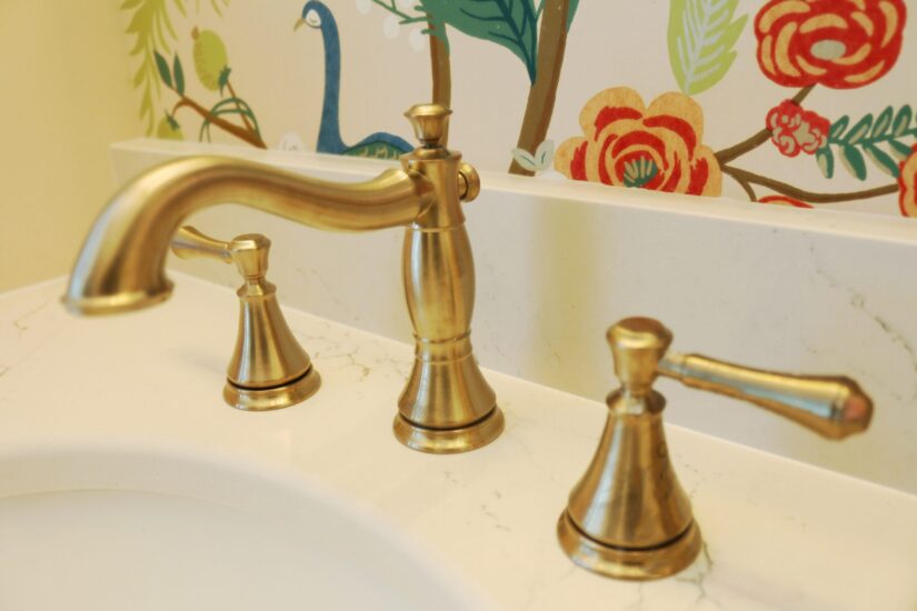 bath faucet