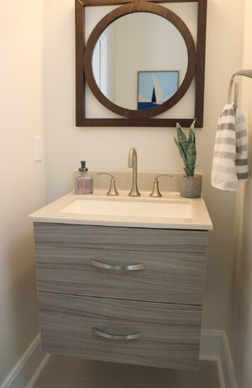 powder room