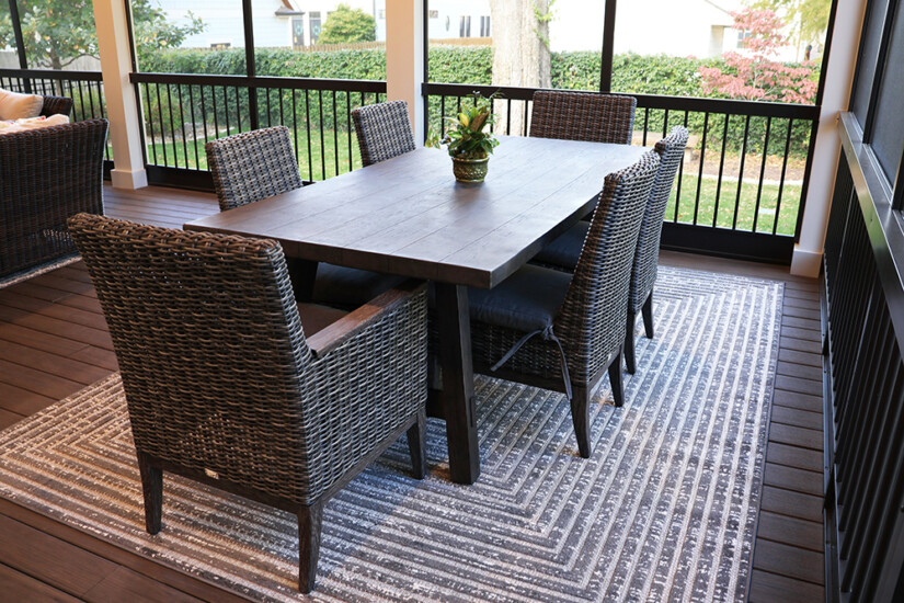 dining area 3 seasons room