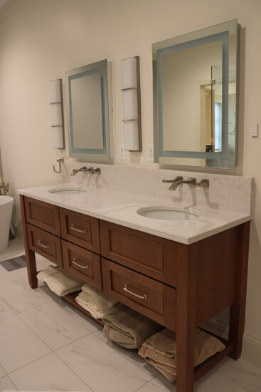 double vanity primary bath